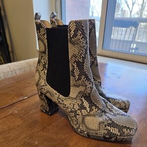 French Connection Penny Chelsea Boots Snake Print Size 9